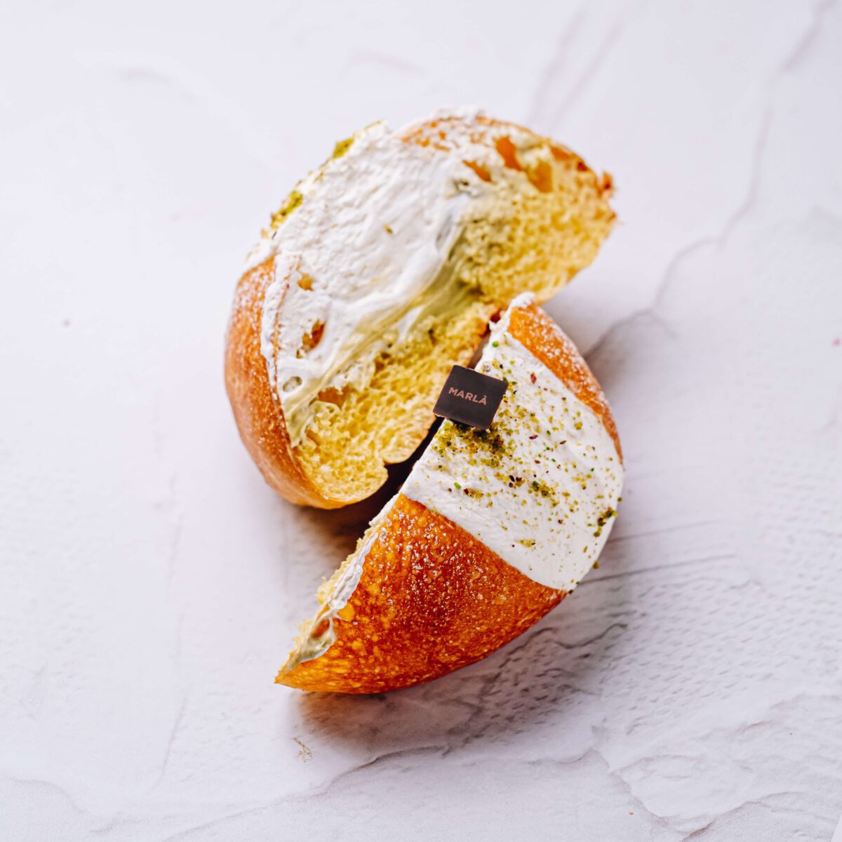 Maritozzo al pistacchio